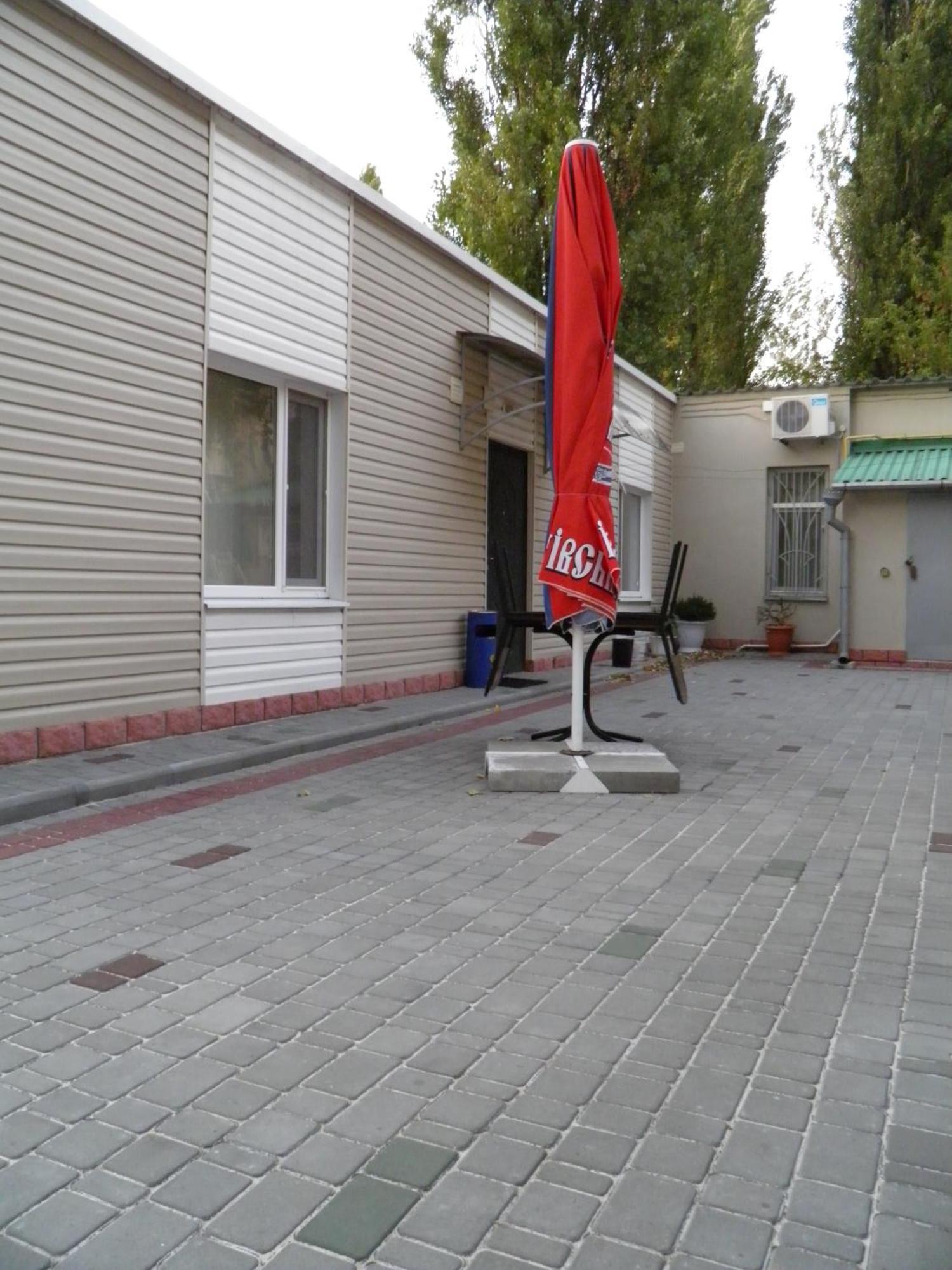 Atrium Hotel Melitopolʼ Dış mekan fotoğraf