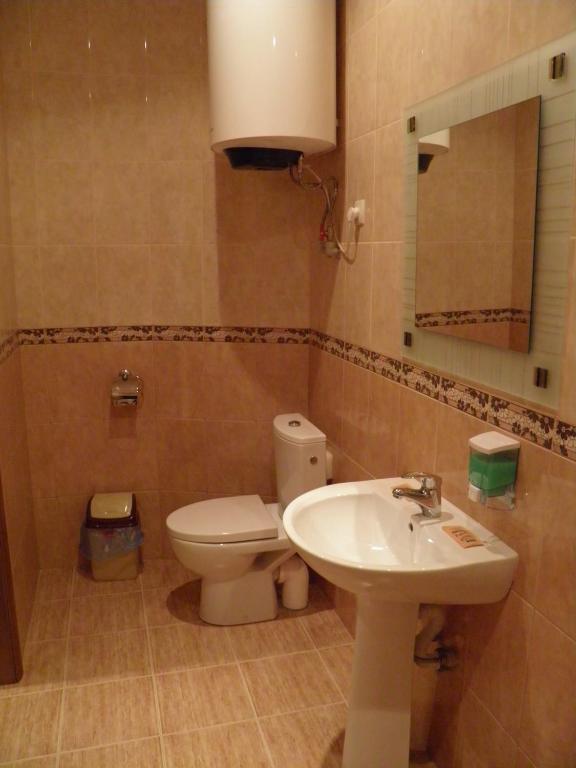 Atrium Hotel Melitopolʼ Dış mekan fotoğraf